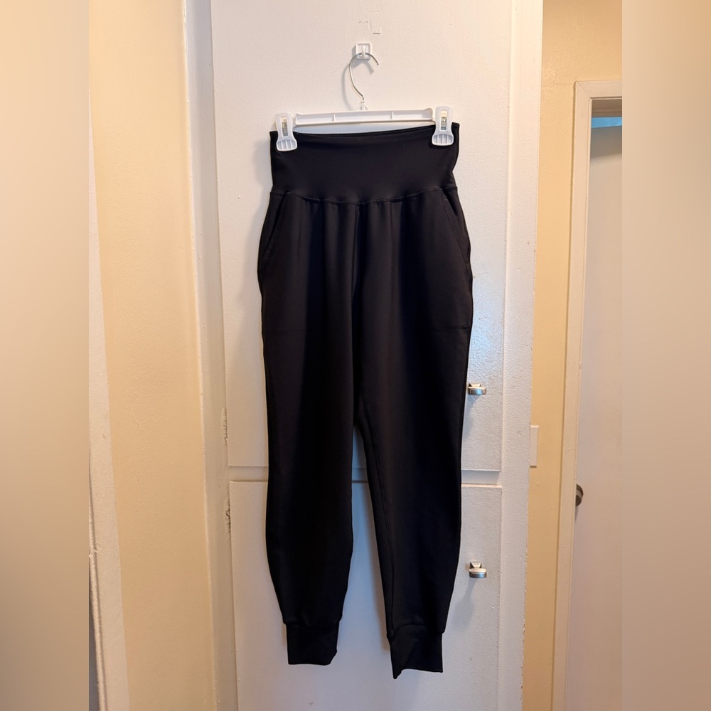 OLD NAVY ACTIVE | PowerSoft High-Rise Go-Dry Jogger | Black|  Size S